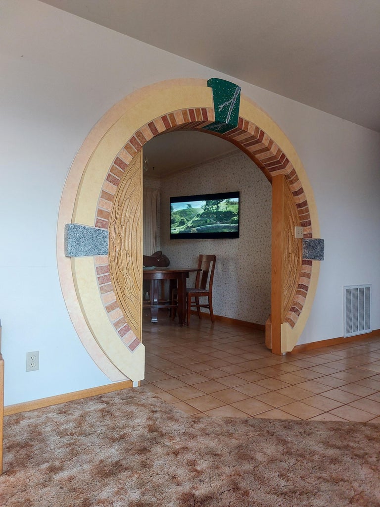 Easy Hobbit Doorway