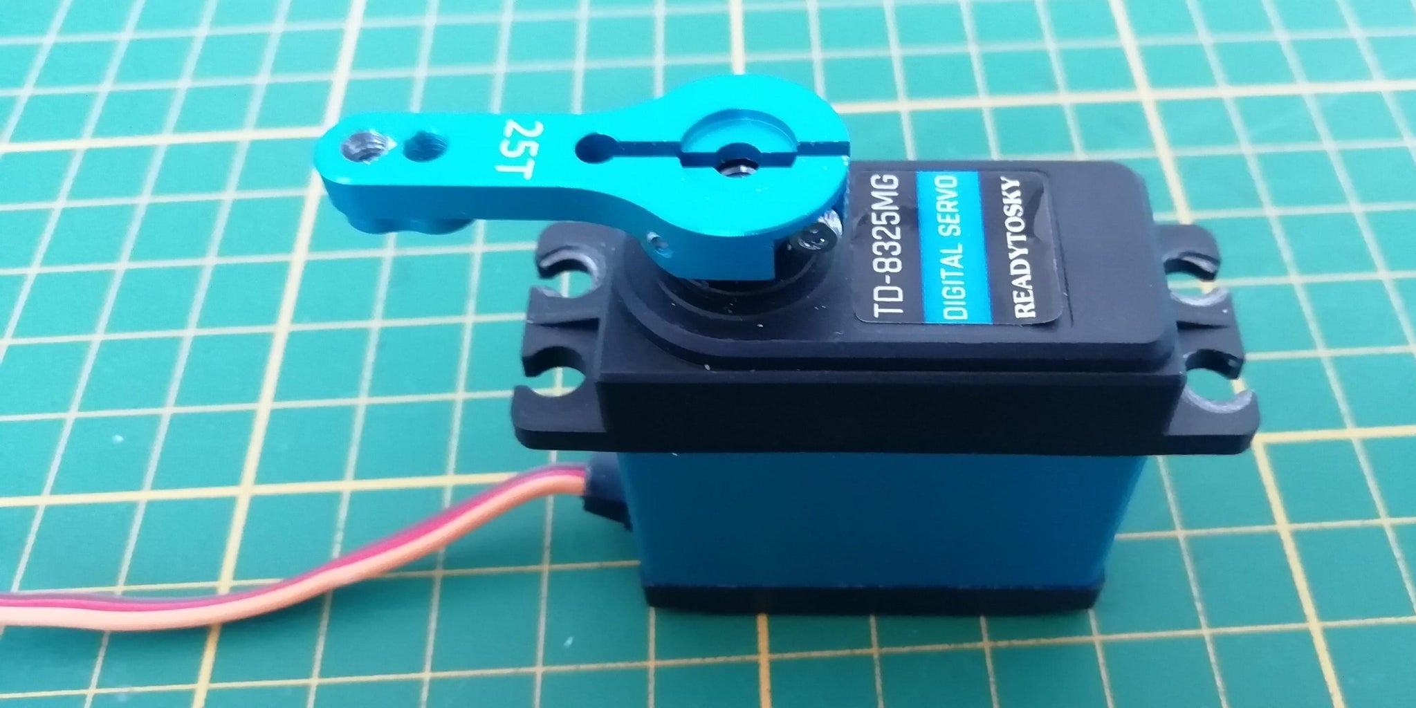 Set the Servos Angle for Correct Assembly